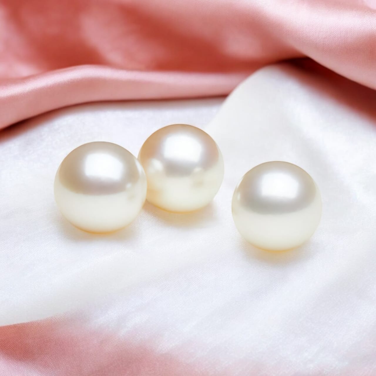 मोती (Pearl)