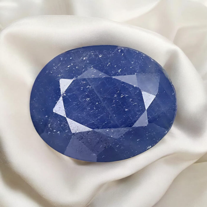 नीलम (Blue Sapphire)