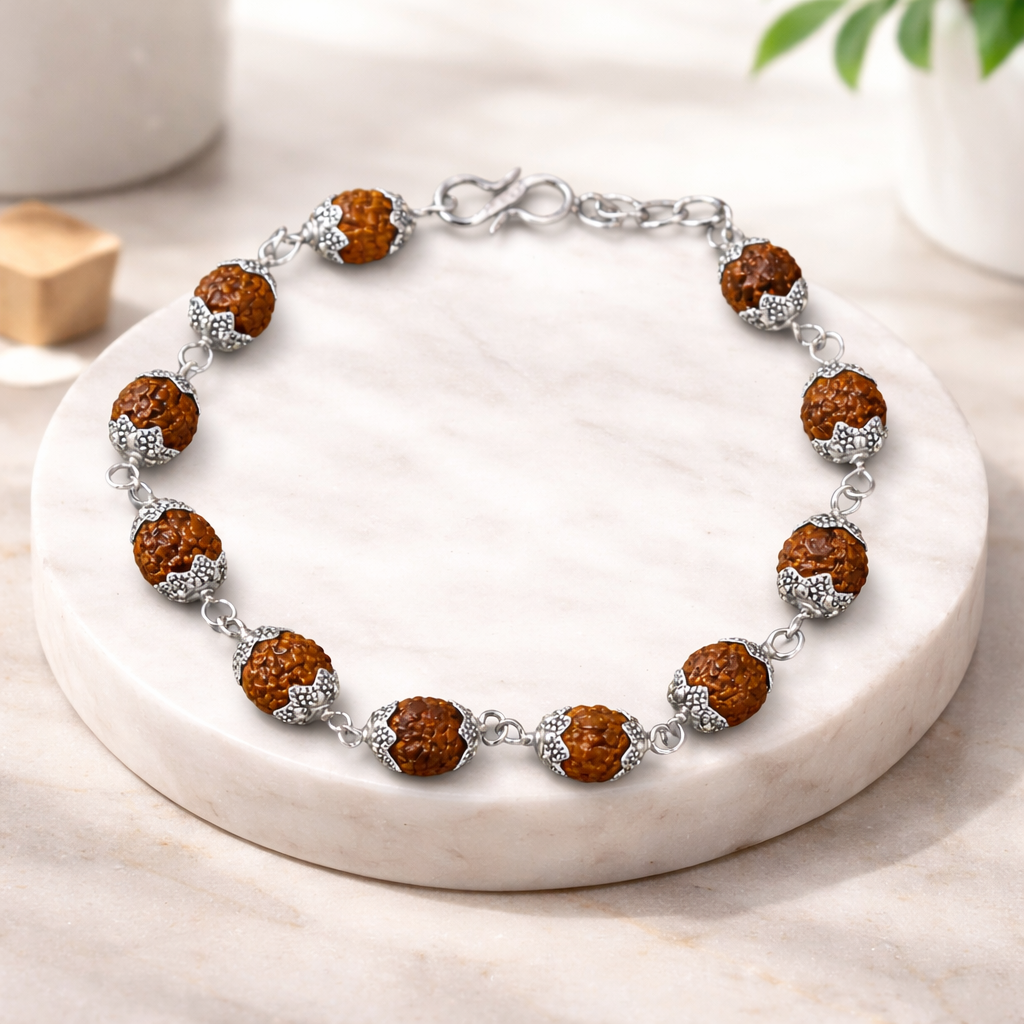 5 मुखी रुद्राक्ष ब्रेसलेट मेटल कैप में (5 Mukhi Rudraksh Bracelet in Metal Cap)