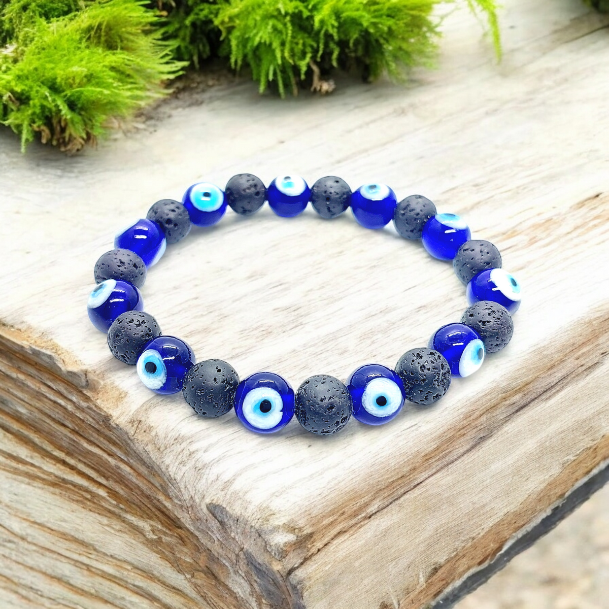 ईविल आई लावा ब्रेसलेट (Evil Eye Lava Stone Bracelet)