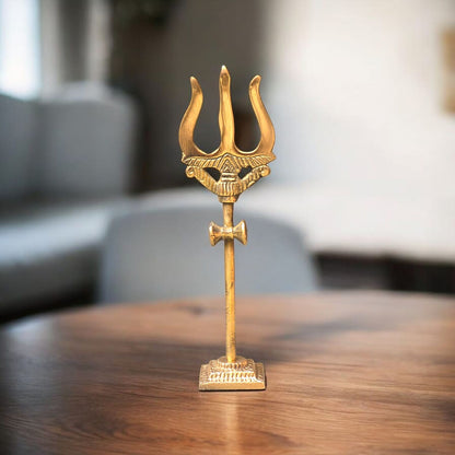 त्रिशूल स्टैंड वाला