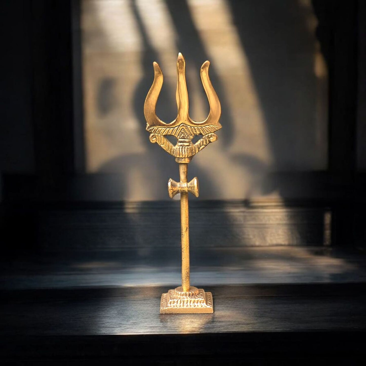 त्रिशूल स्टैंड वाला