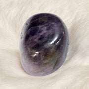 एमेथिस्ट टंबल स्टोन (Amethyst Tumble Stone)