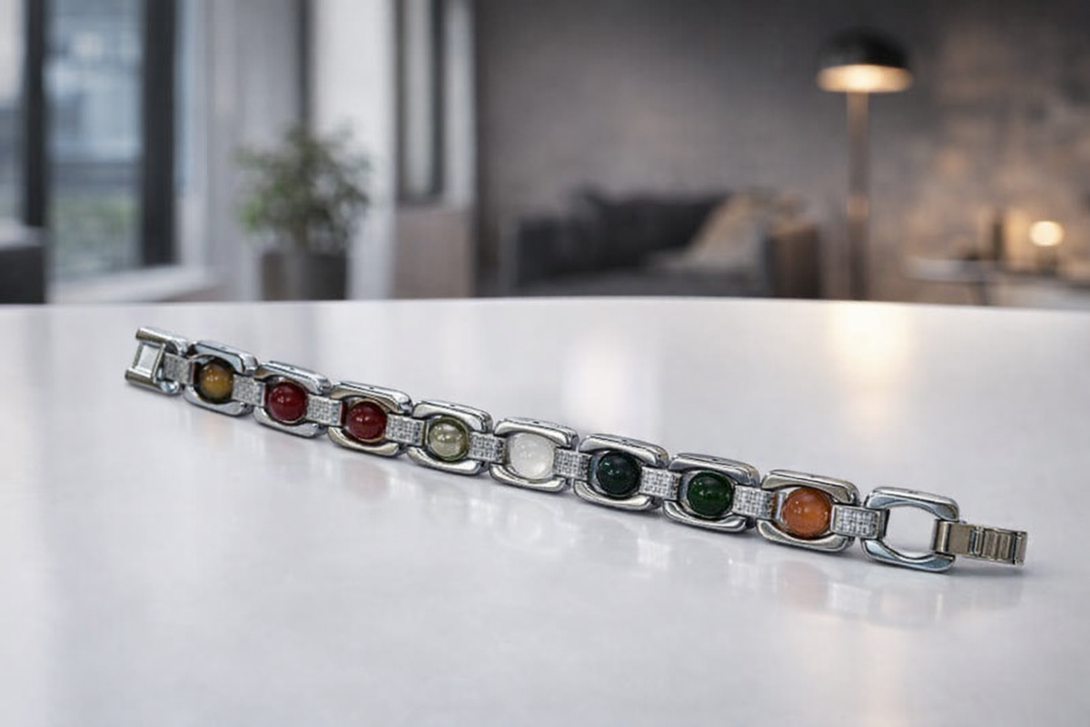 धन वृद्धि ब्रेसलेट सिल्वर मेटल (Dhan Vriddhi Bracelet Silver Metal)