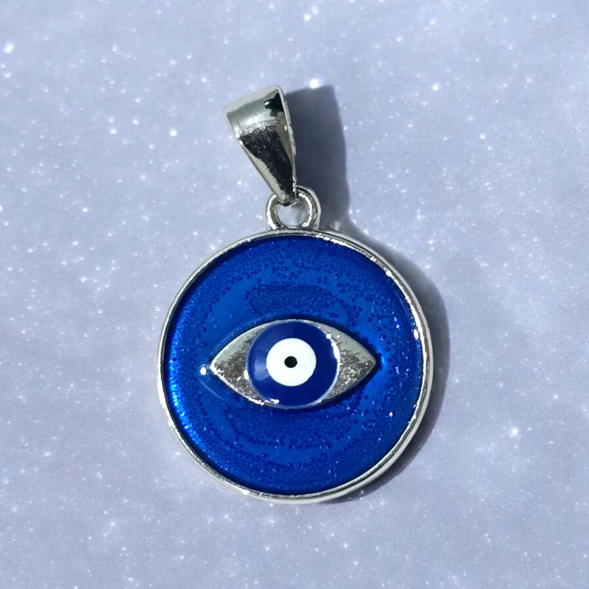 ईविल आई पेंडल ब्लू प्लेट पर (Evil Eye Blue Plate Pendant)