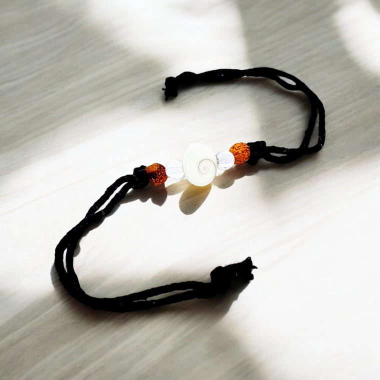 गोमती चक्र ब्रेसलेट (Gomati Chakra Bracelet)