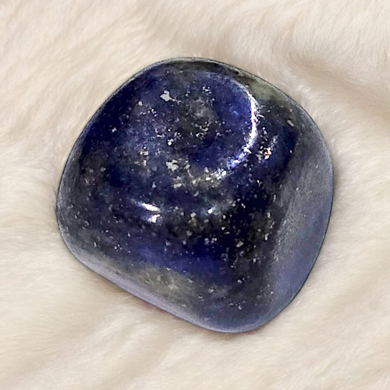 लैपिस लाजुली टंबल स्टोन (Lapis Lazuli Tumble Stone)