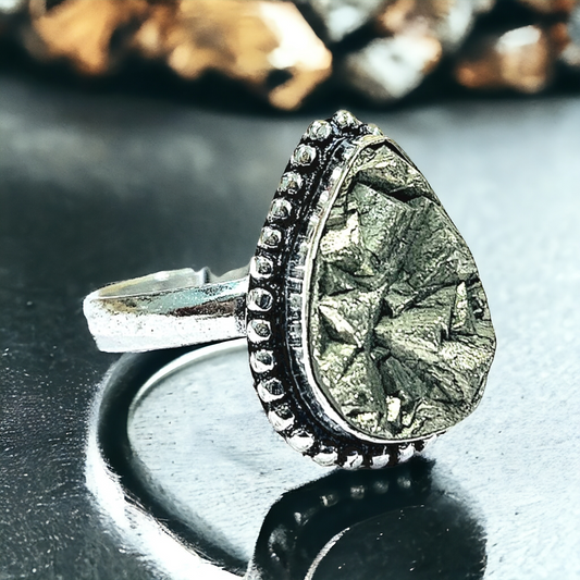 पाइराइट रिंग (Rough Stone)
